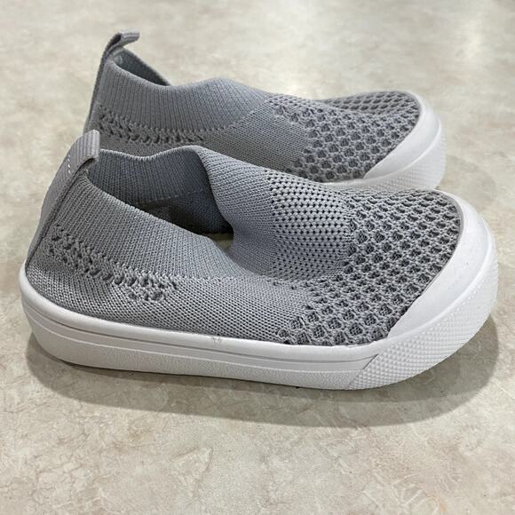 Baby Sneakers Girls Boys Lightweight Breathable Mesh Shoes Size 4 - Picture 2 of 8